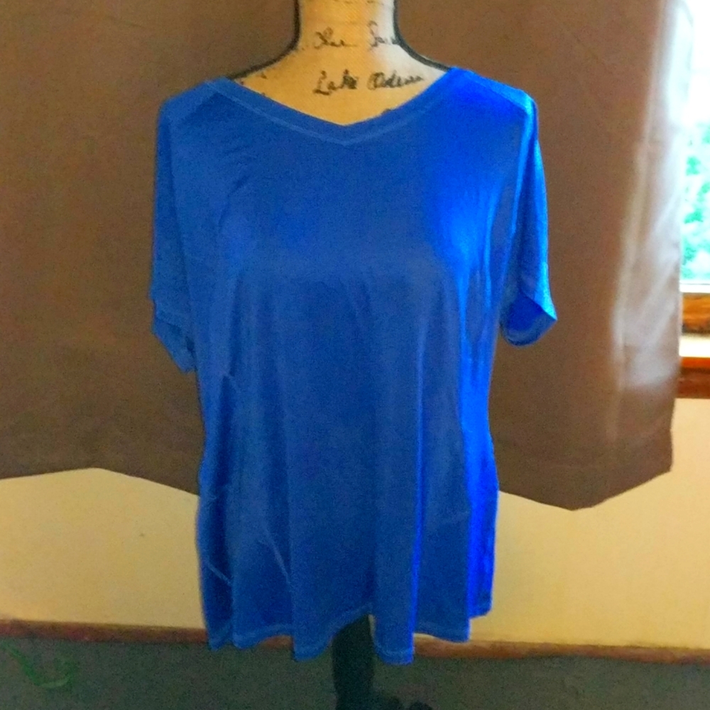 Women's Top